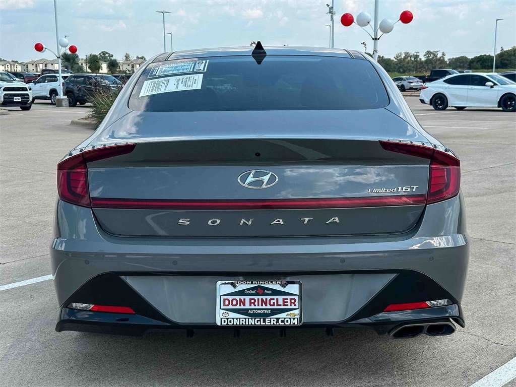 2022 Hyundai Sonata Limited photo 4