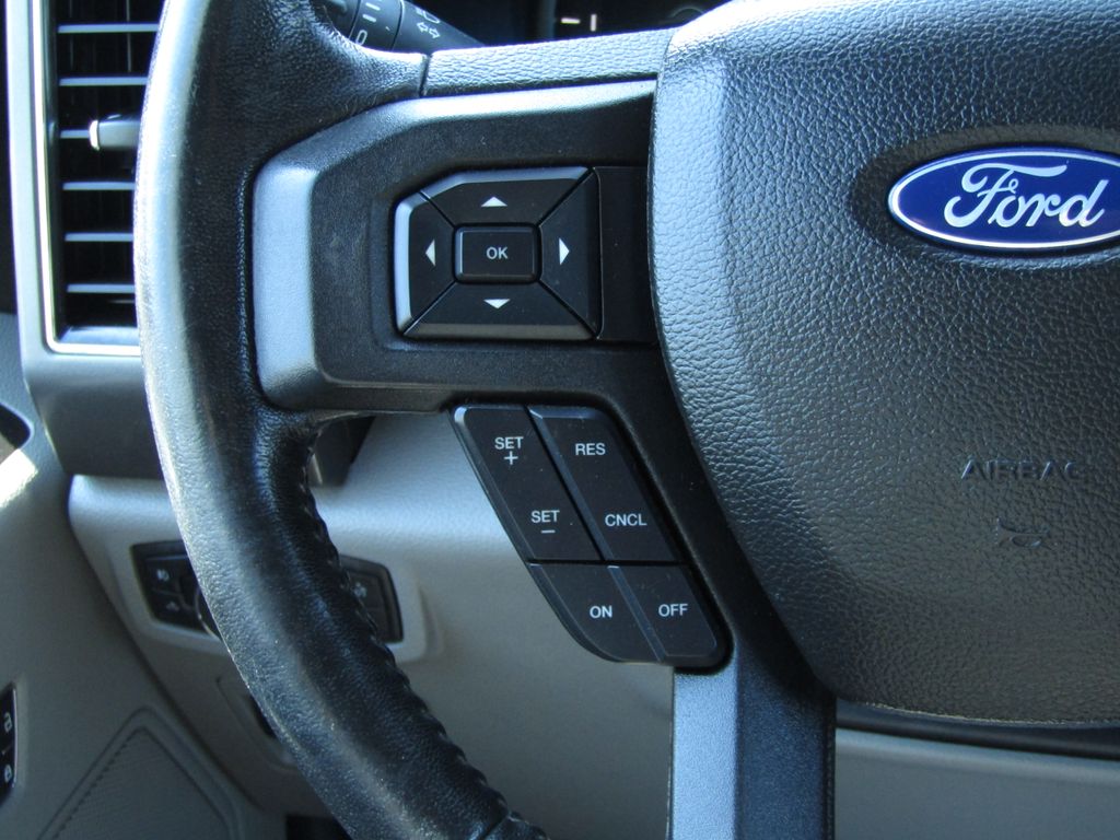 2018 Ford F-150 XLT photo 20