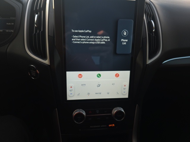 2022 Ford Edge ST photo 20