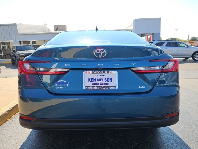 2026 Toyota Camry LE photo 6