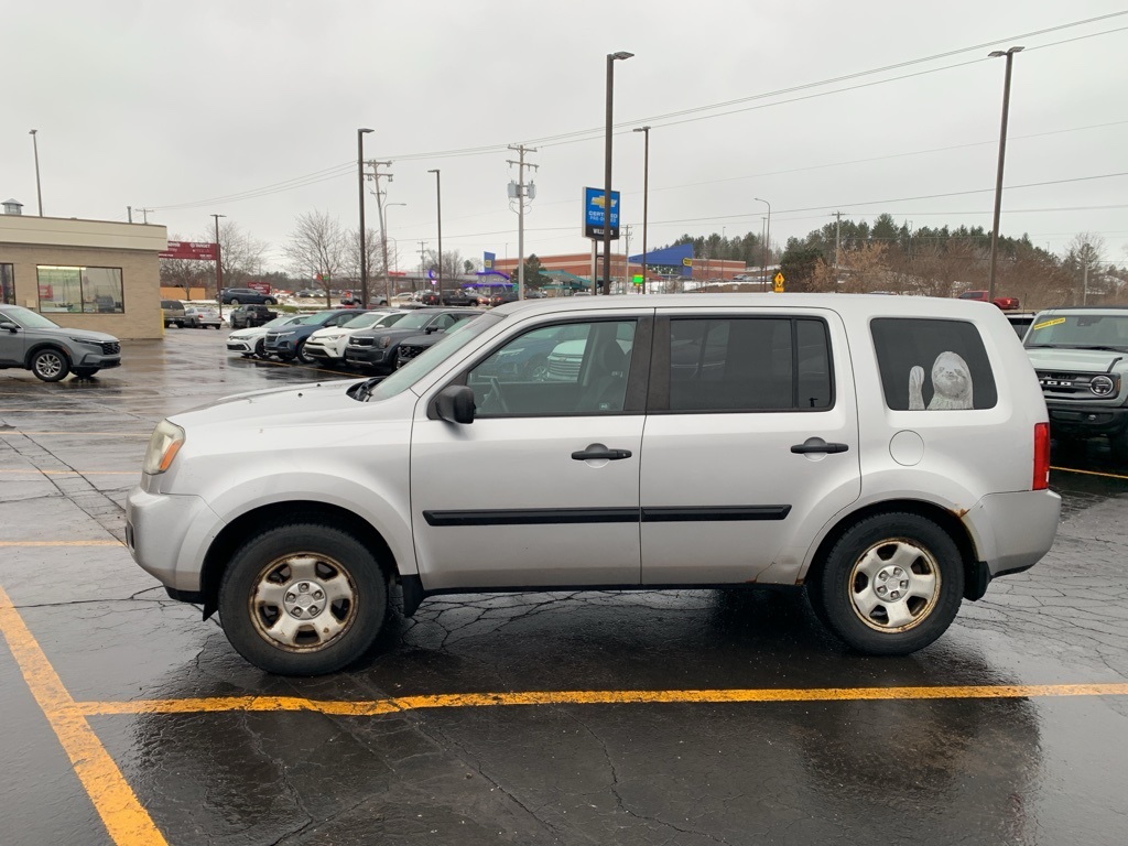 2011 Honda Pilot LX's photo