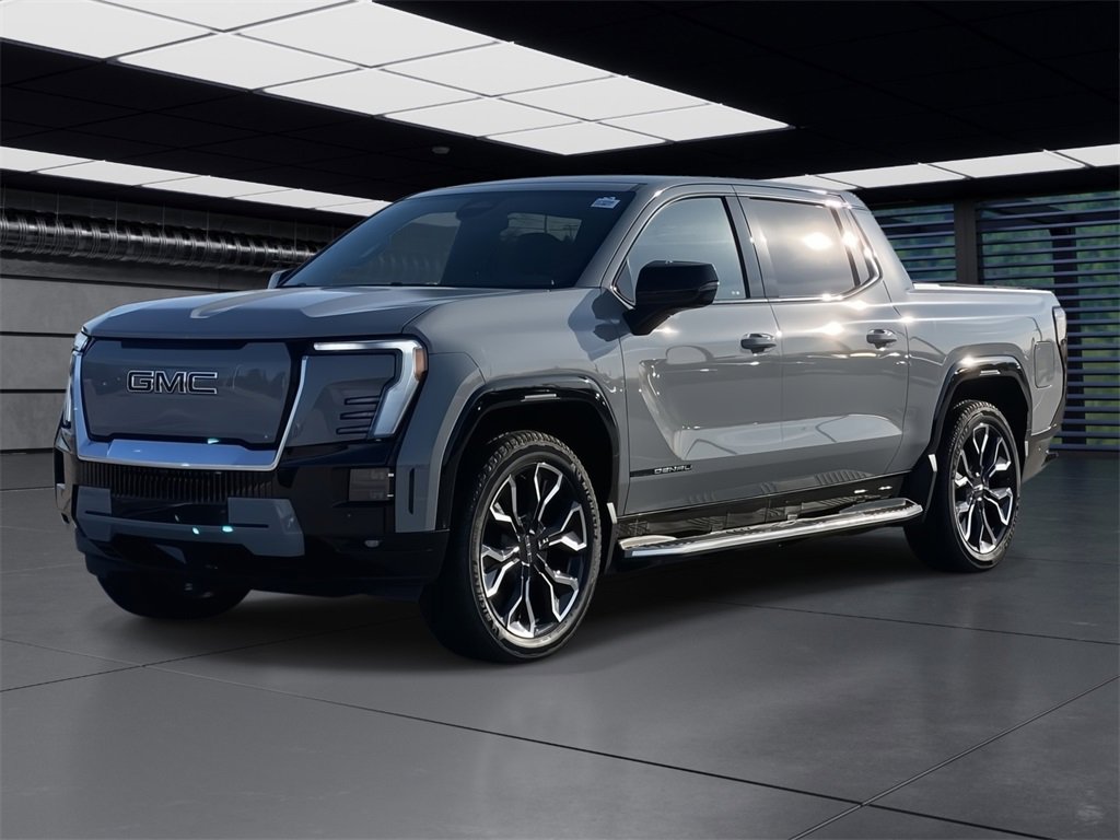 2024 GMC Sierra EV Denali's photo