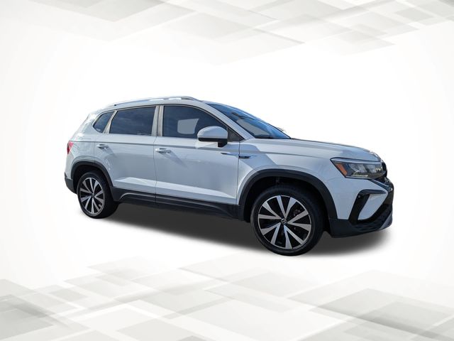 Used 2023 Volkswagen Taos SE with VIN 3VVSX7B24PM328963 for sale in Lilburn, GA