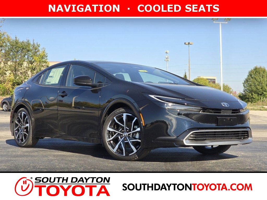 2026 Toyota Prius XSE Premium's photo