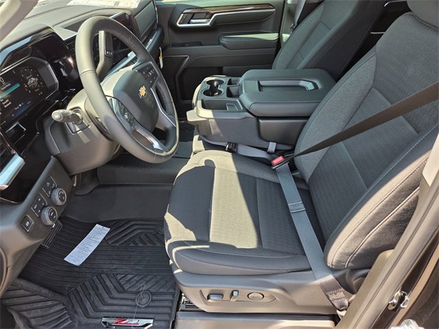 2026 Chevrolet Silverado 1500 LT photo 6