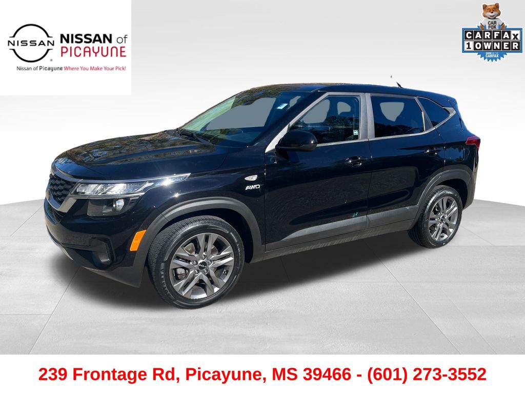 2022 Kia Seltos LX's photo