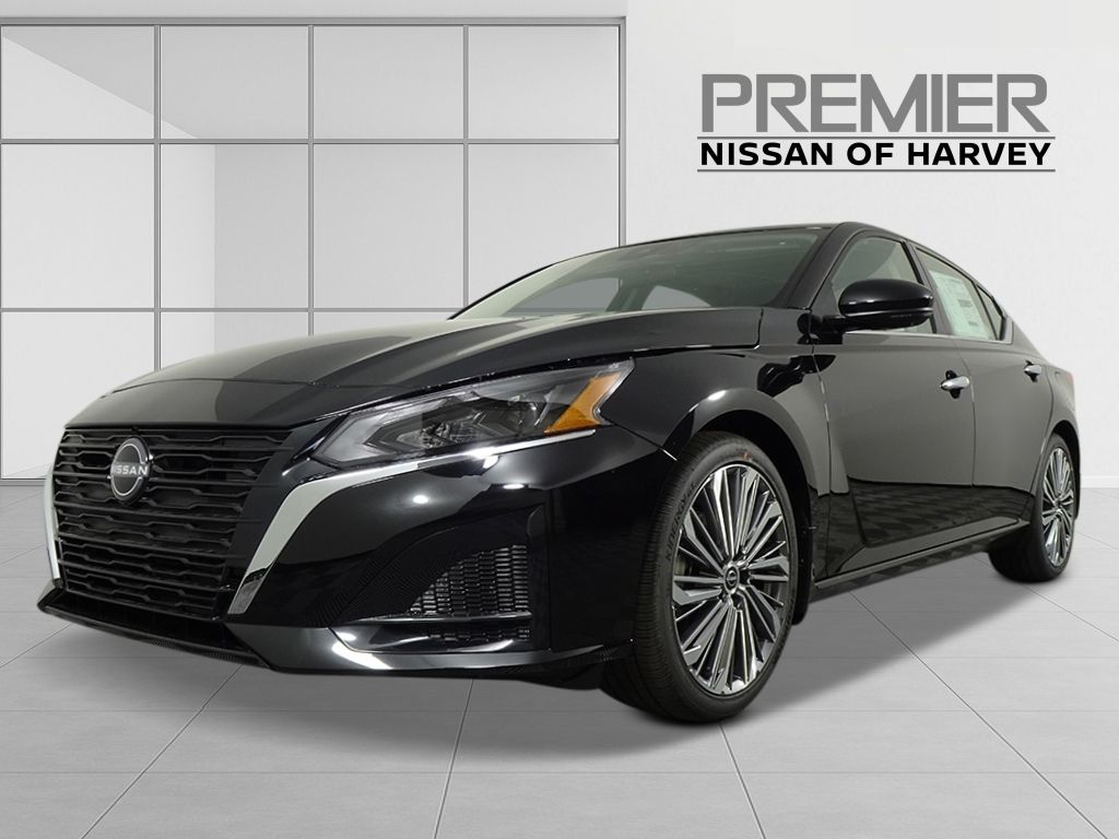 2025 Nissan Altima SL's photo