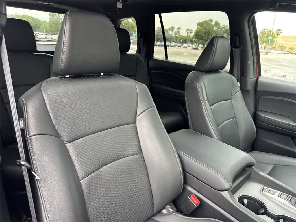 2025 Honda Passport EX-L photo 23