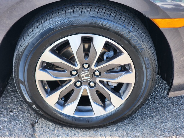 2023 Honda Odyssey EX-L photo 9