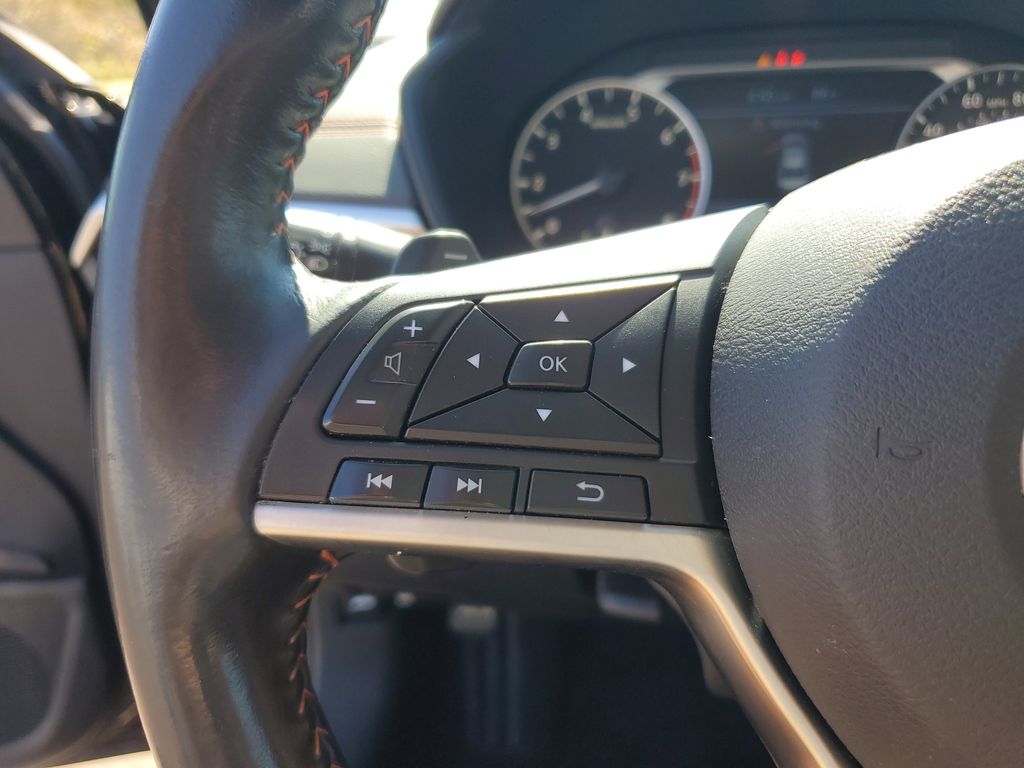 2022 Nissan Altima 2.5 SR photo 18
