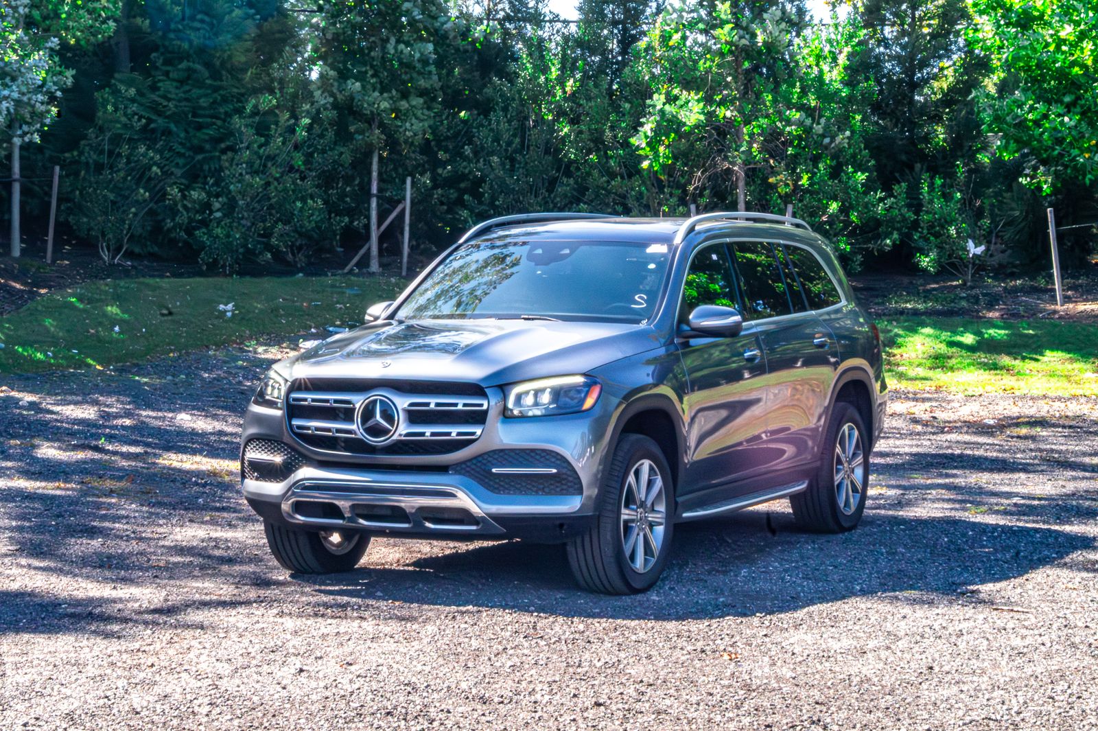 2021 Mercedes Benz GLS 450 4MATIC photo 3