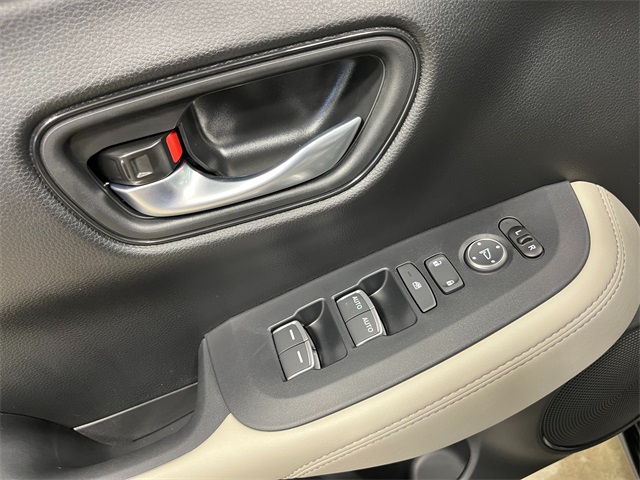 2026 Honda HR-V EX-L photo 12