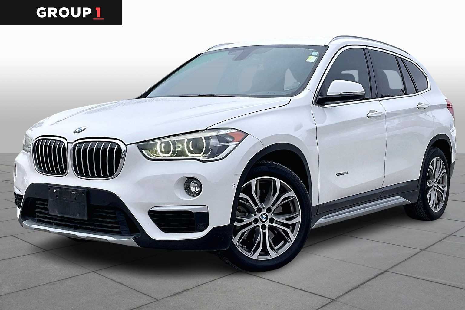 2016 BMW X1 28i's photo
