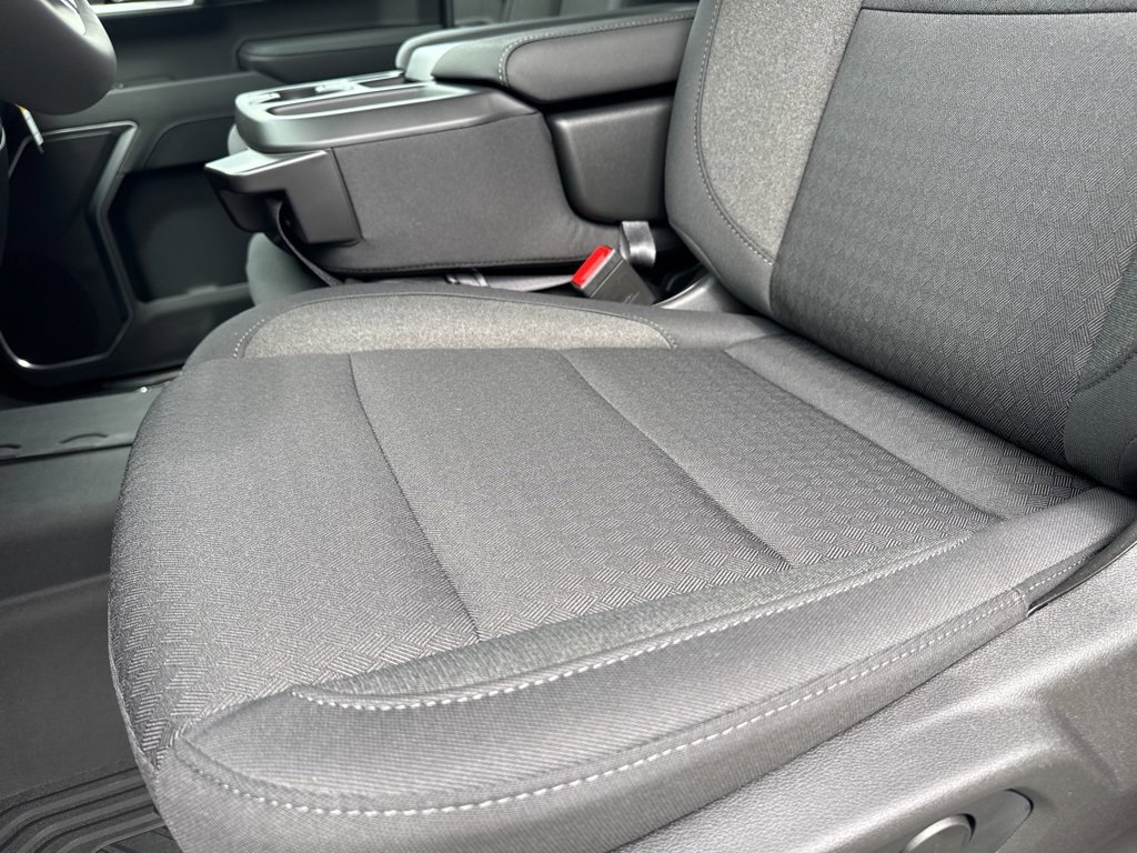 2026 Chevrolet Silverado 1500 LT photo 11