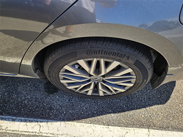 2023 Nissan Altima 2.5 SV photo 5