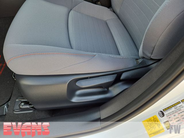 2025 Toyota Corolla SE photo 17