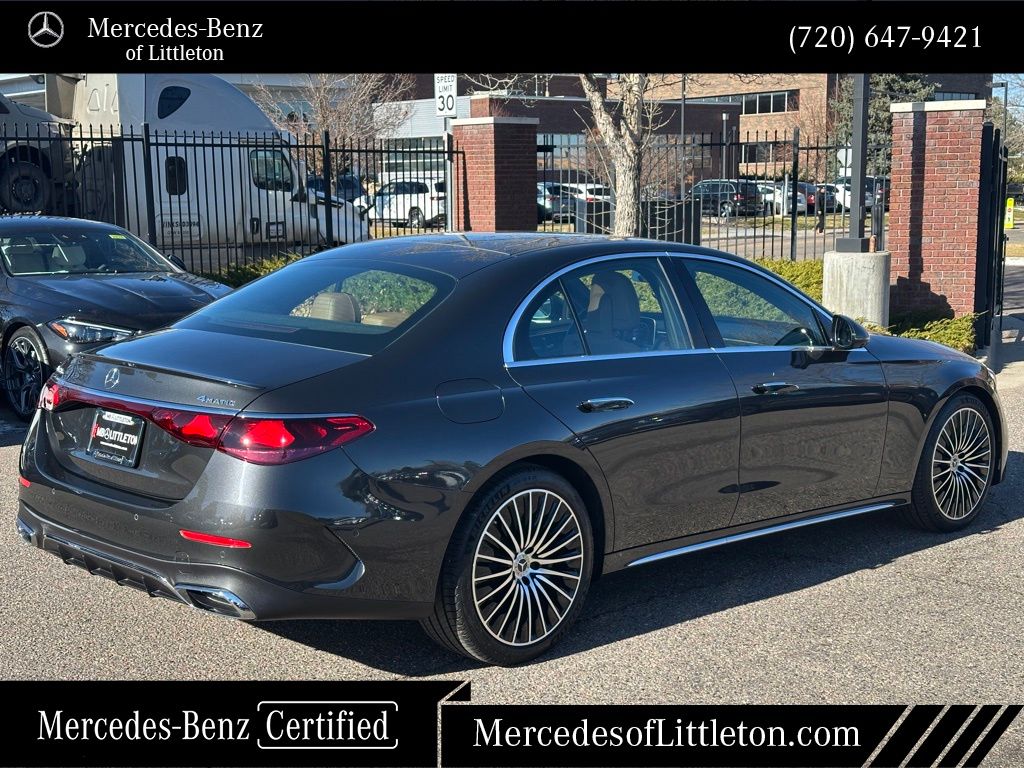2025 Mercedes Benz E 350 4MATIC photo 3