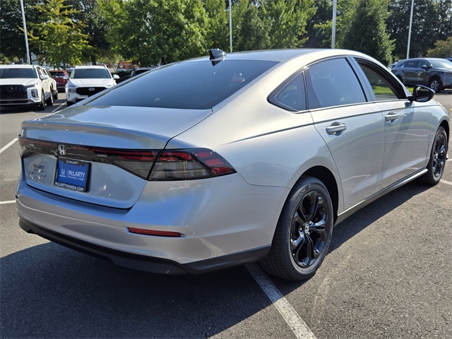 2025 Honda Accord SE photo 3