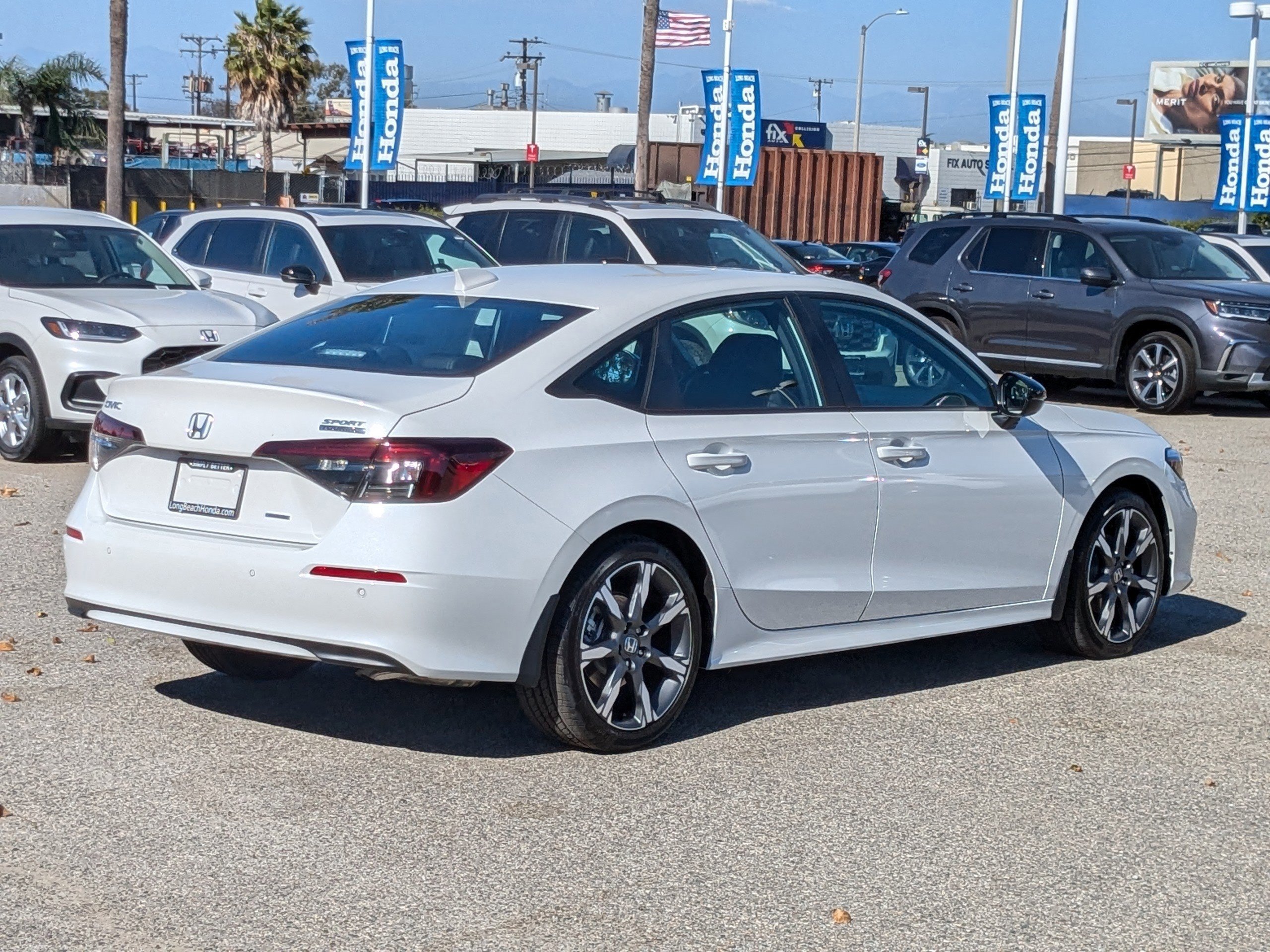 2025 Honda Civic Sport Touring Hybrid photo 3