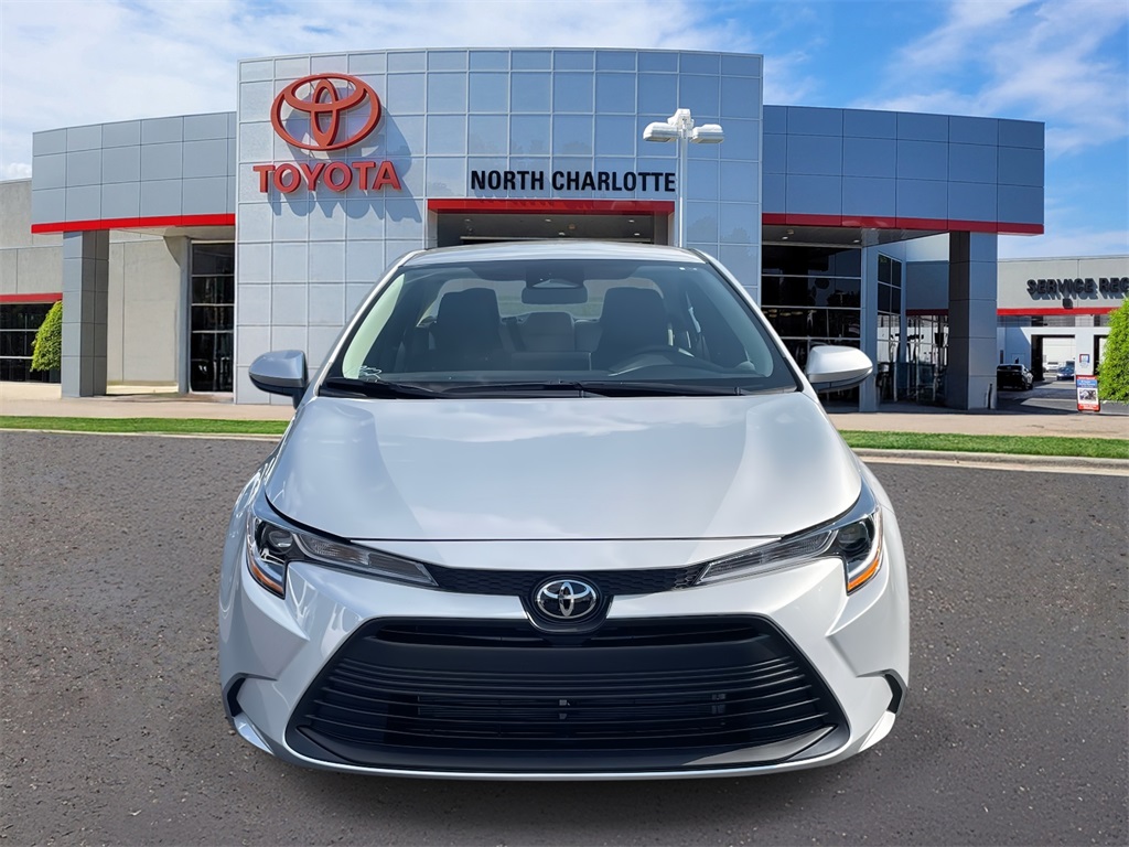 2026 Toyota Corolla LE photo 2