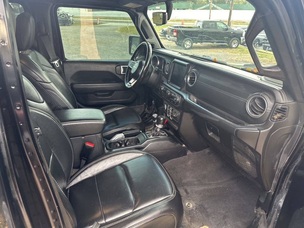 2021 Jeep Gladiator Overland photo 3