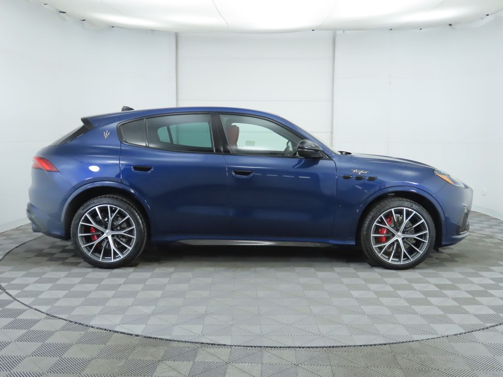 2025 Maserati Grecale Trofeo photo 4