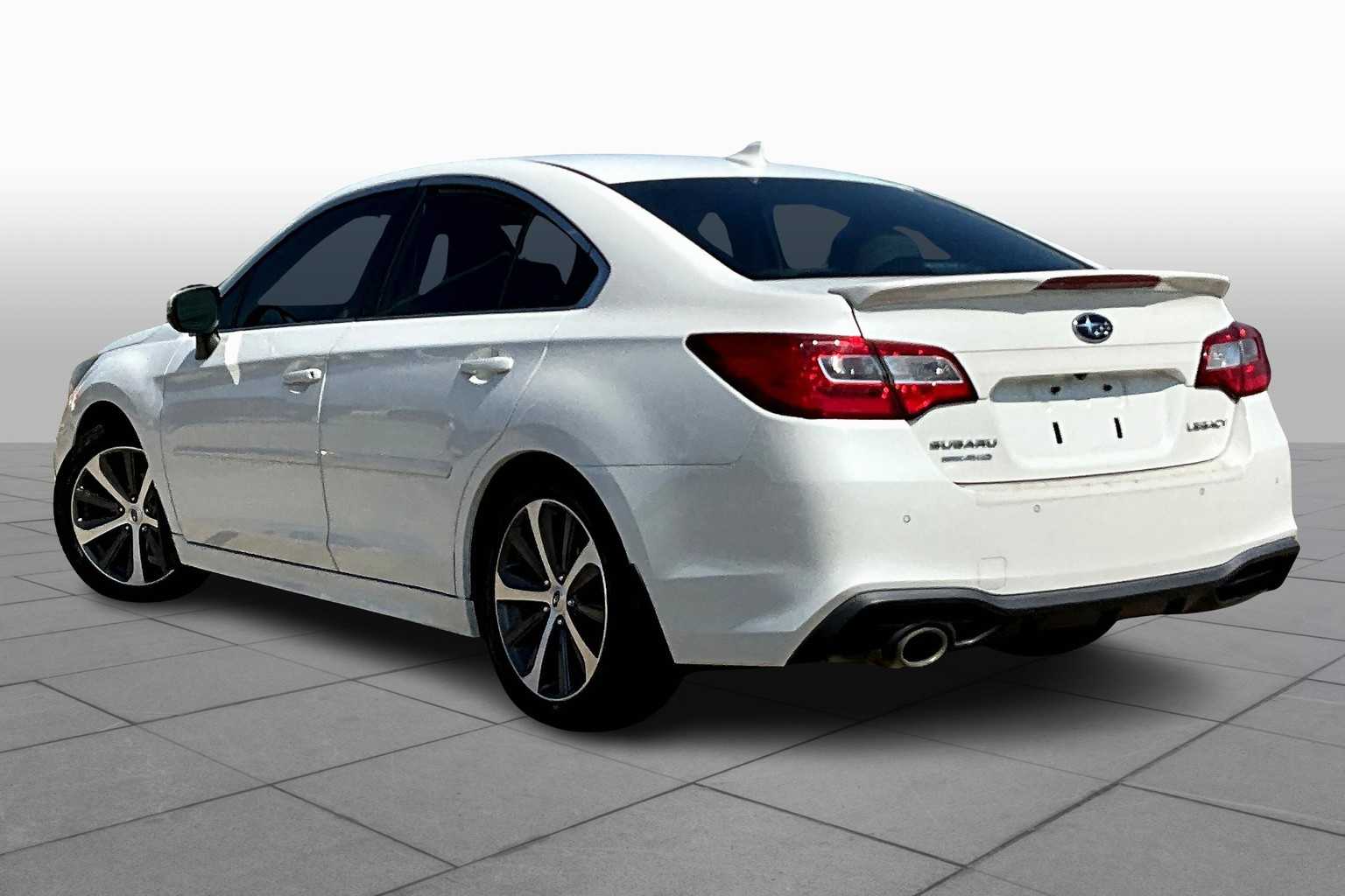 2018 Subaru Legacy Limited photo 7