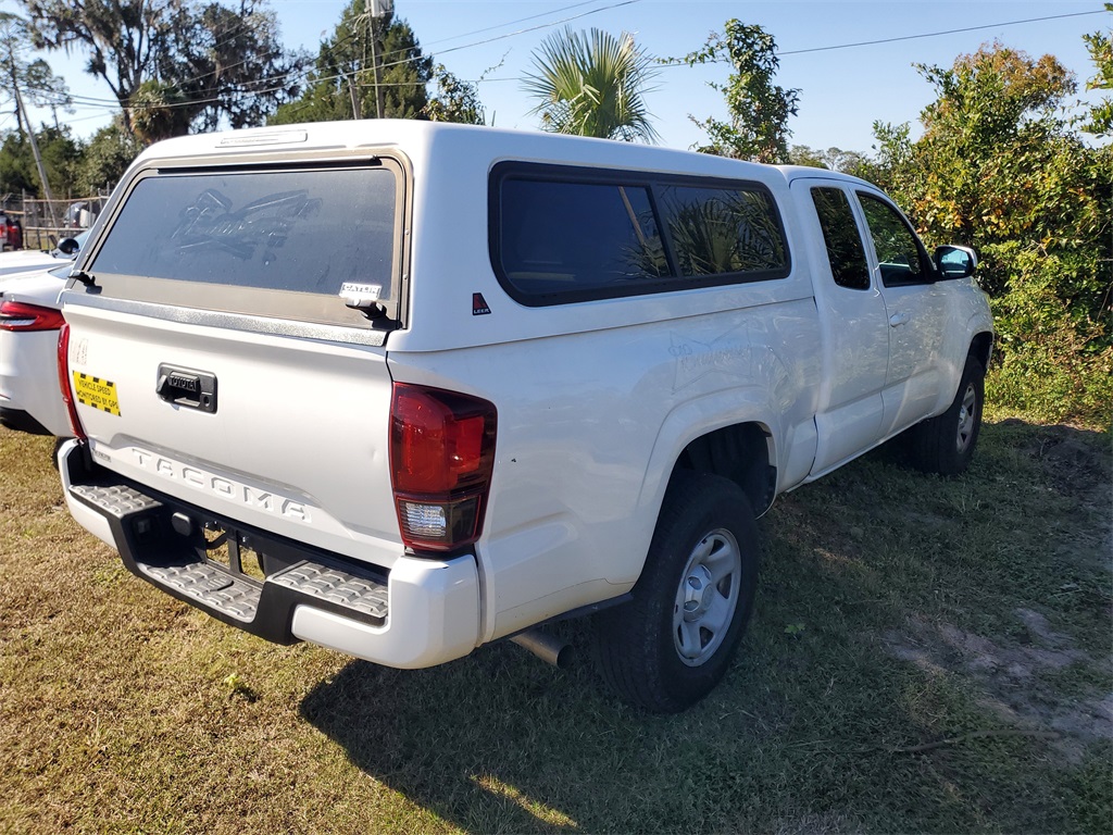 2019 Toyota Tacoma SR5 photo 3