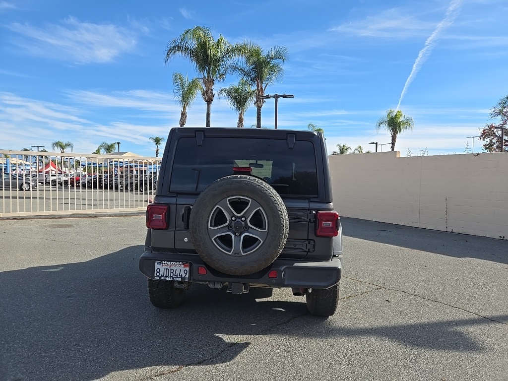 Used 2018 Gray Jeep Unlimited Sport S image 5