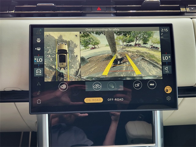 2025 Land Rover Range Rover SE photo 12