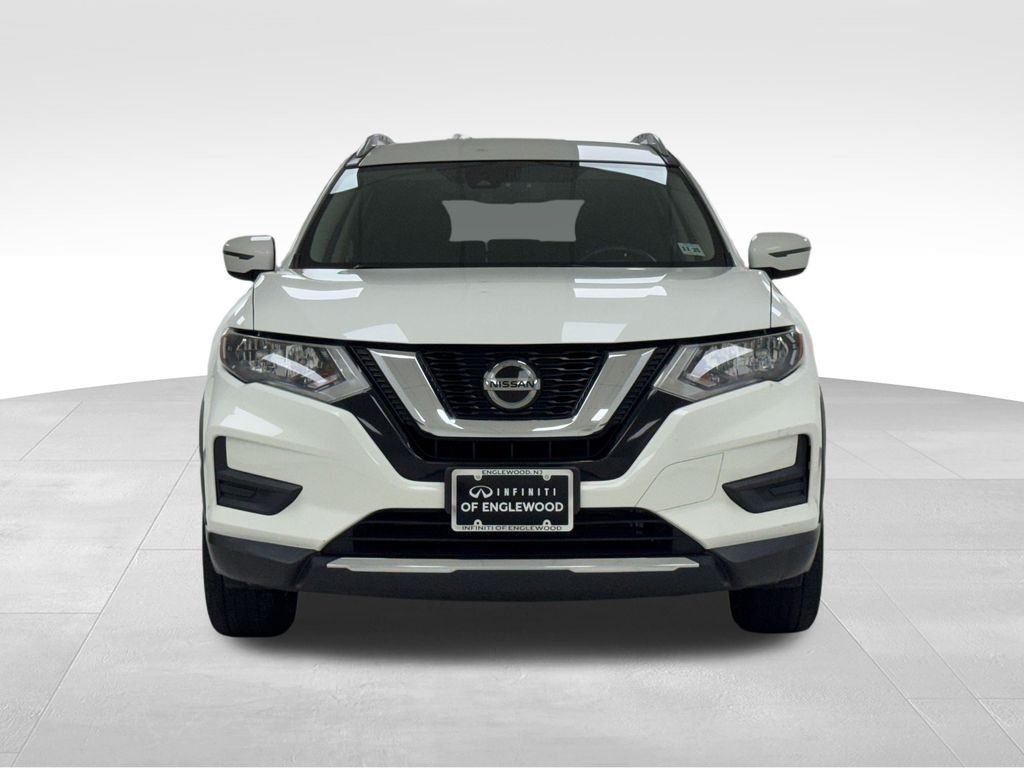 Used 2020 Nissan Rogue SV with VIN JN8AT2MV2LW112401 for sale in Englewood, NJ
