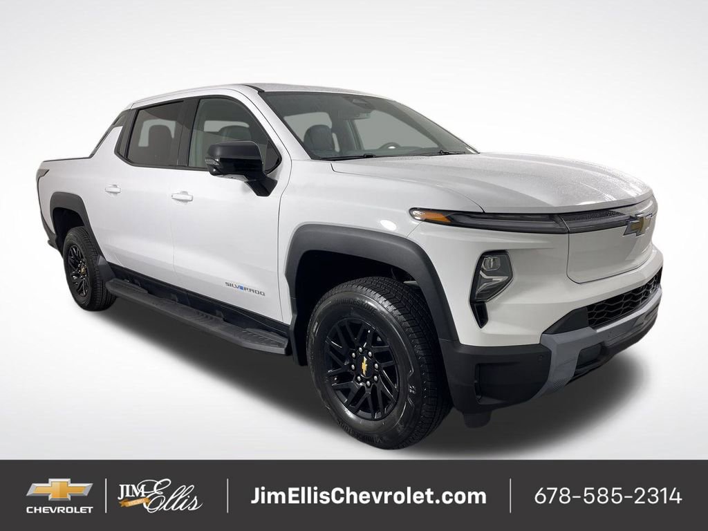 2025 Chevrolet Silverado EV LT's photo