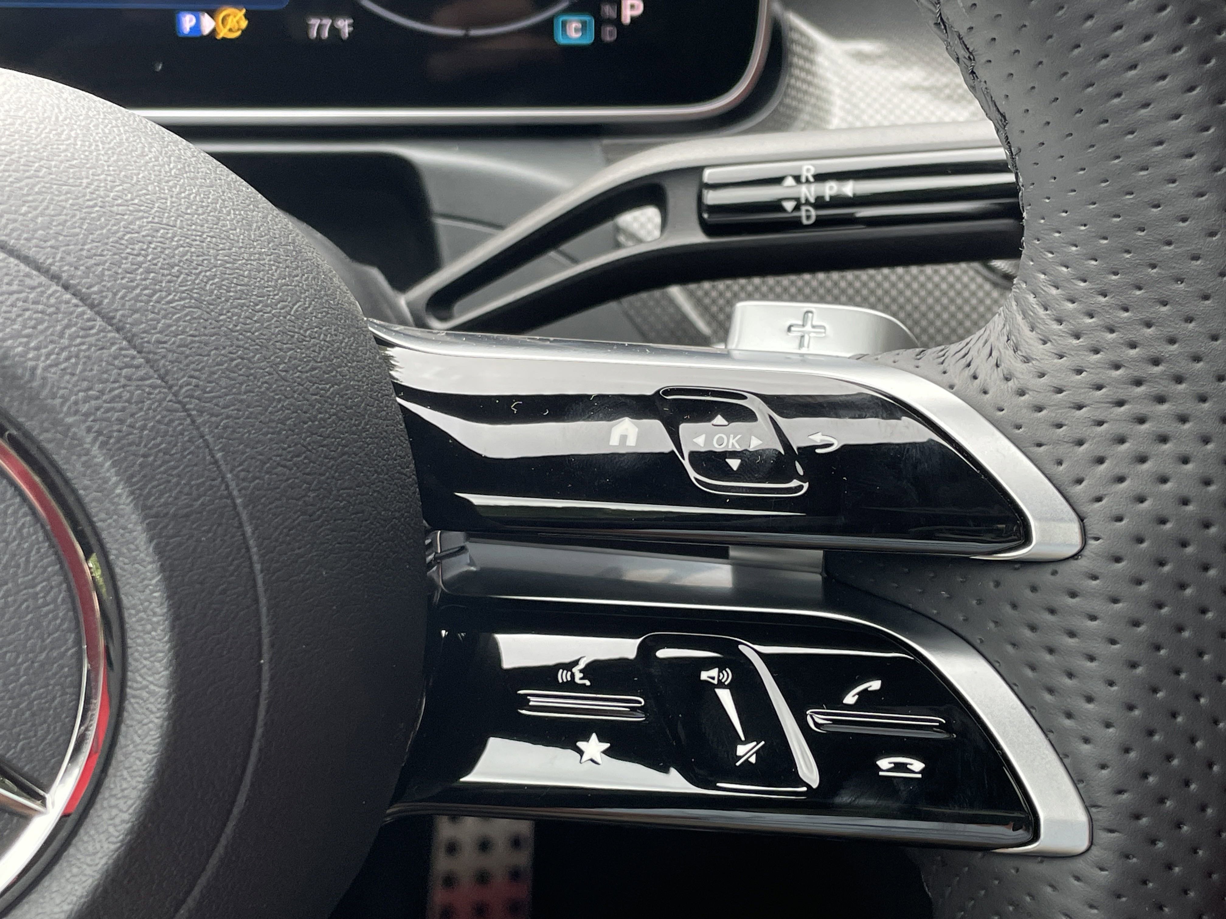 2025 Mercedes Benz C 300 Sedan photo 12