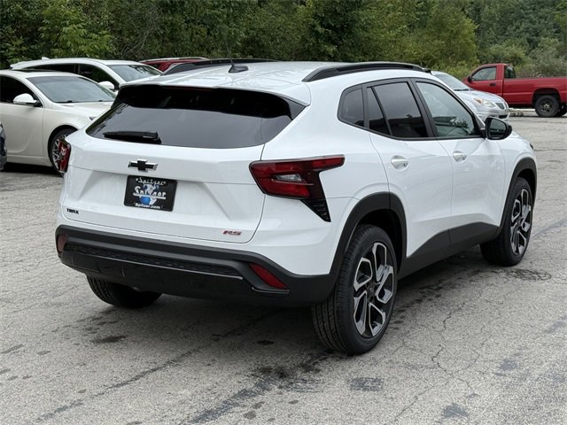 2025 Chevrolet Trax photo 4