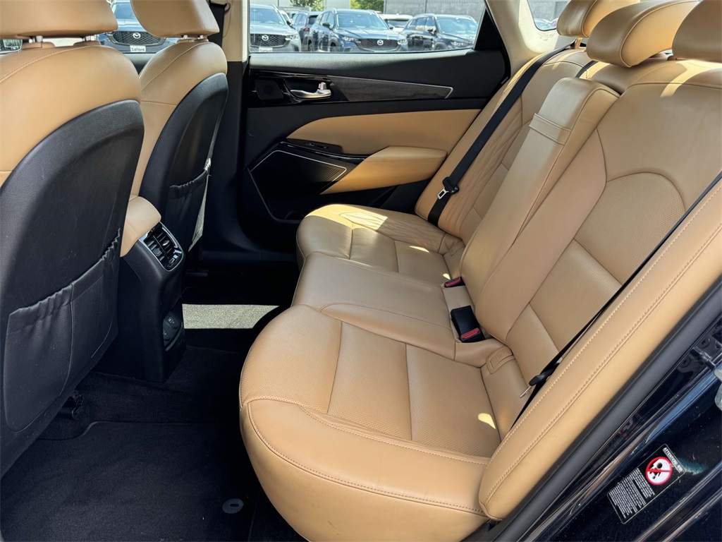 2020 Kia Cadenza Limited photo 11
