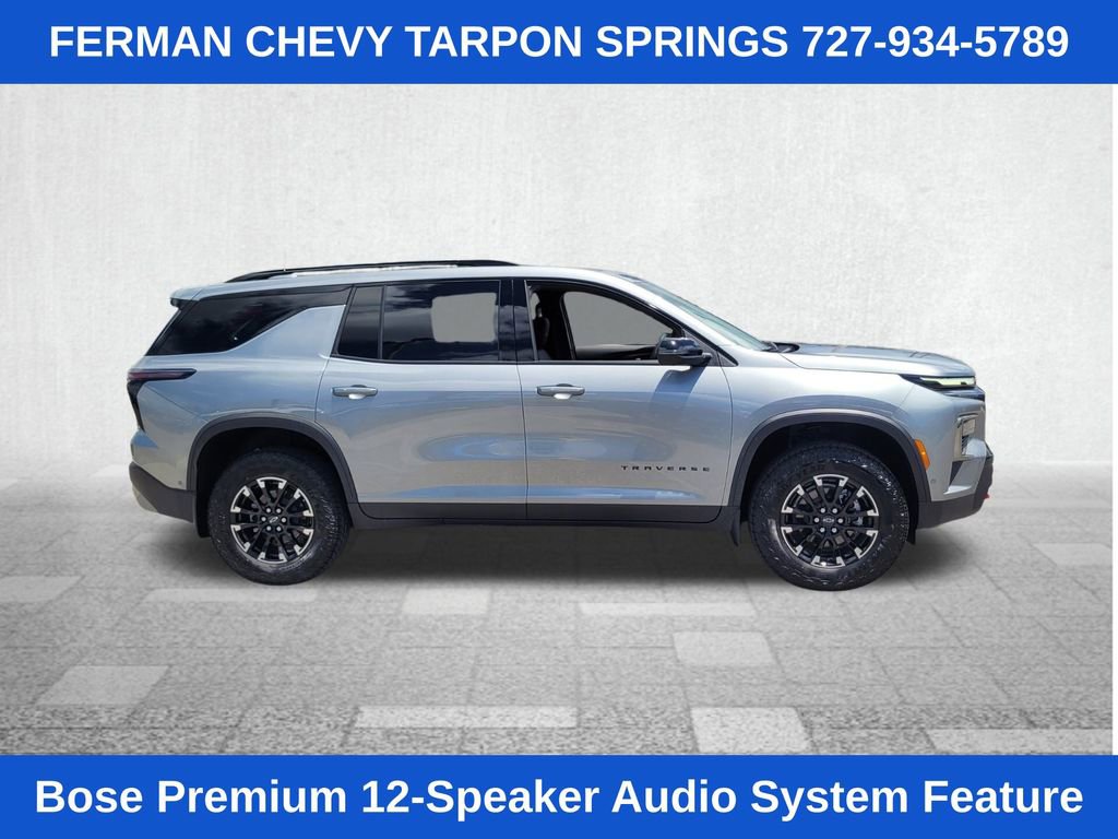2025 Chevrolet Traverse Z71 photo 8