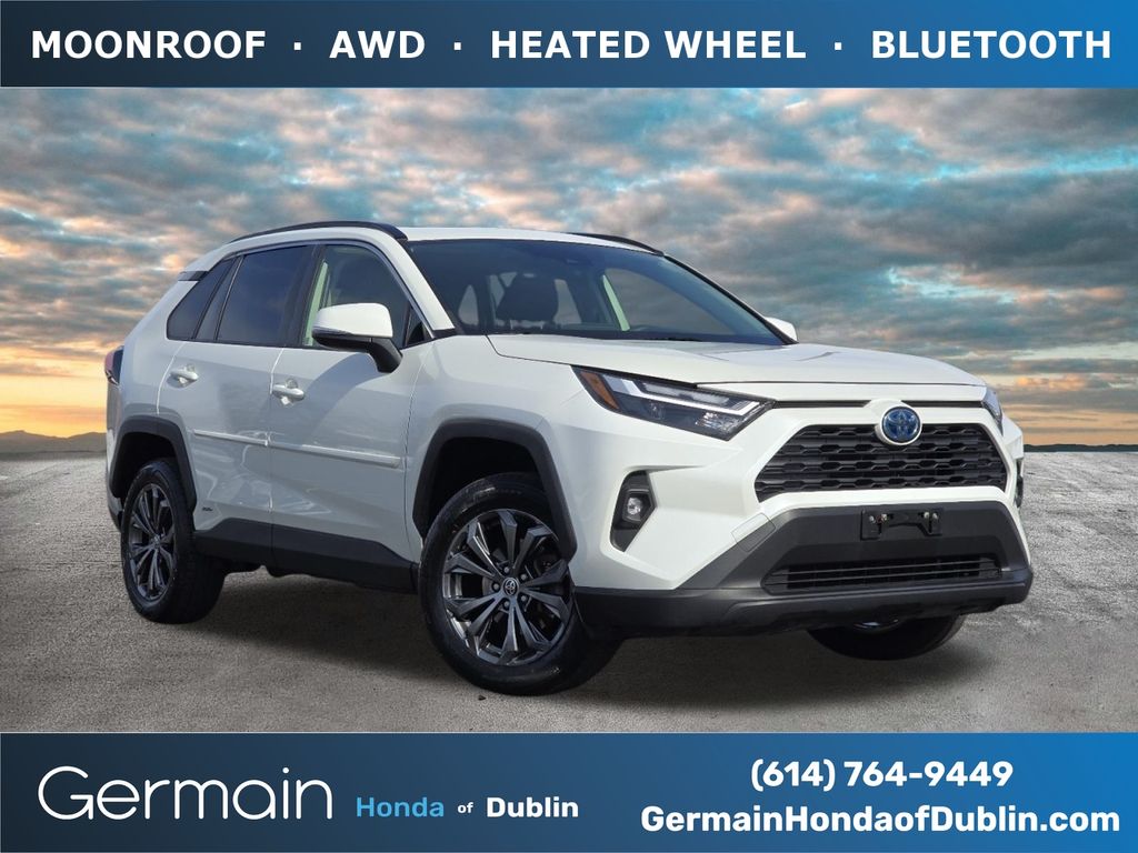 2022 Toyota RAV4 XLE Premium