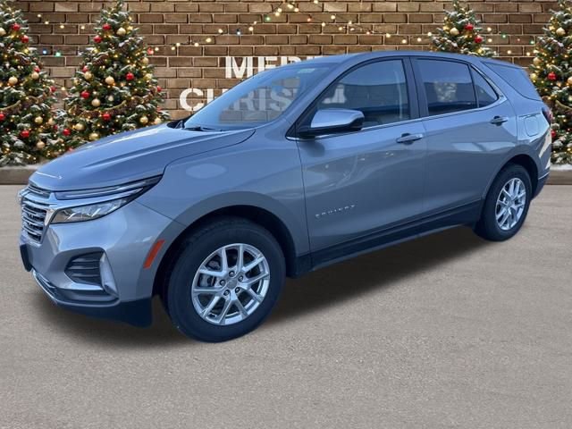 2024 Chevrolet Equinox LT's photo