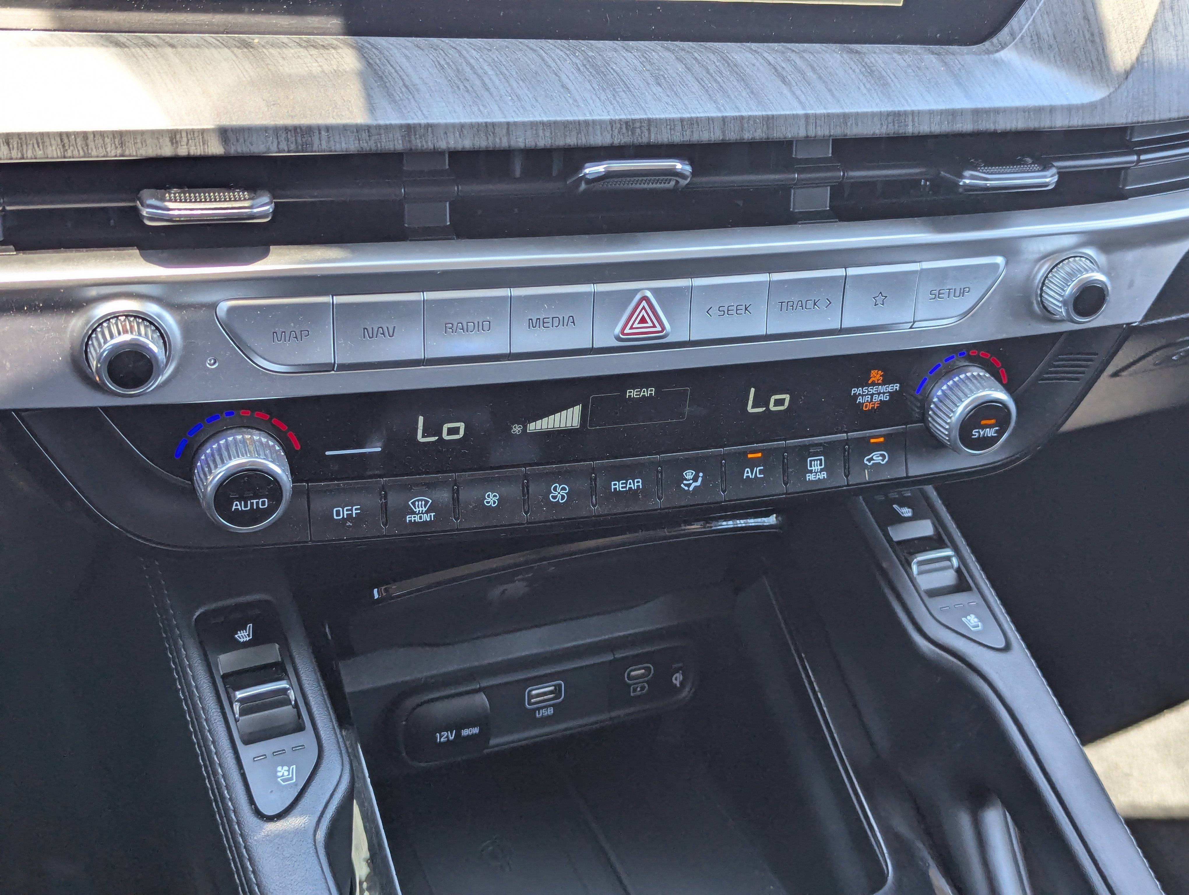 2023 Kia Telluride EX photo 4