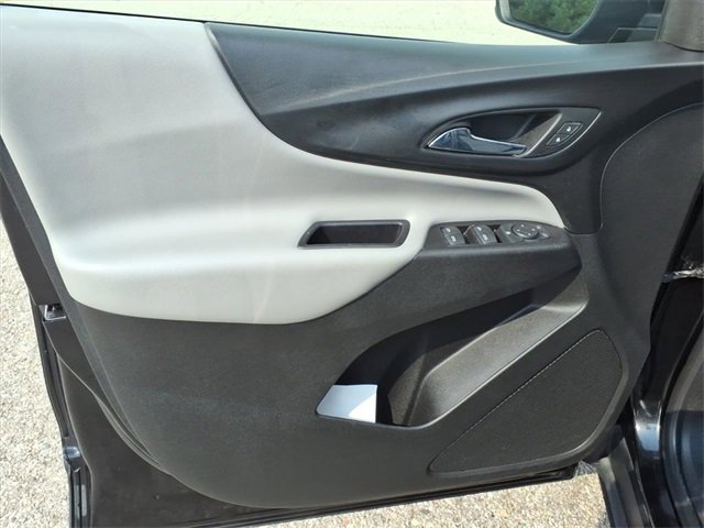 2018 Chevrolet Equinox LS photo 11
