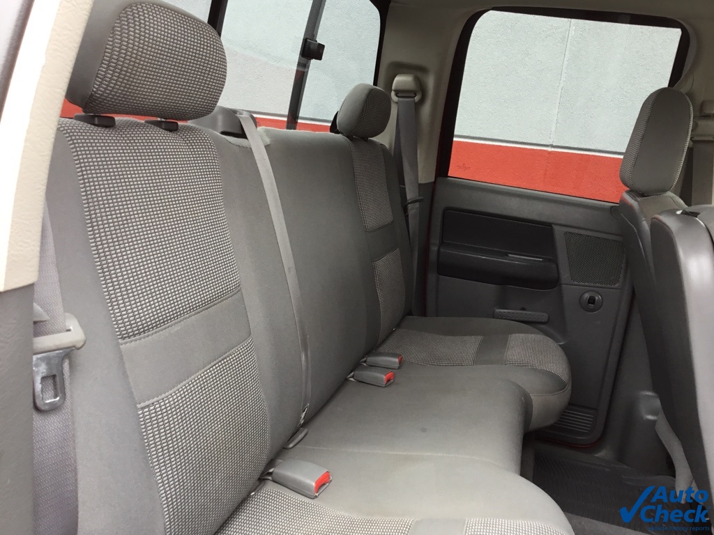 2006 Dodge Ram SLT photo 22