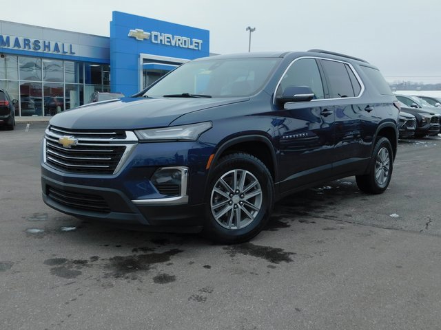 2023 Chevrolet Traverse Cloth photo 2