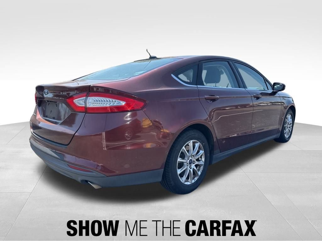 2015 Ford Fusion S photo 5