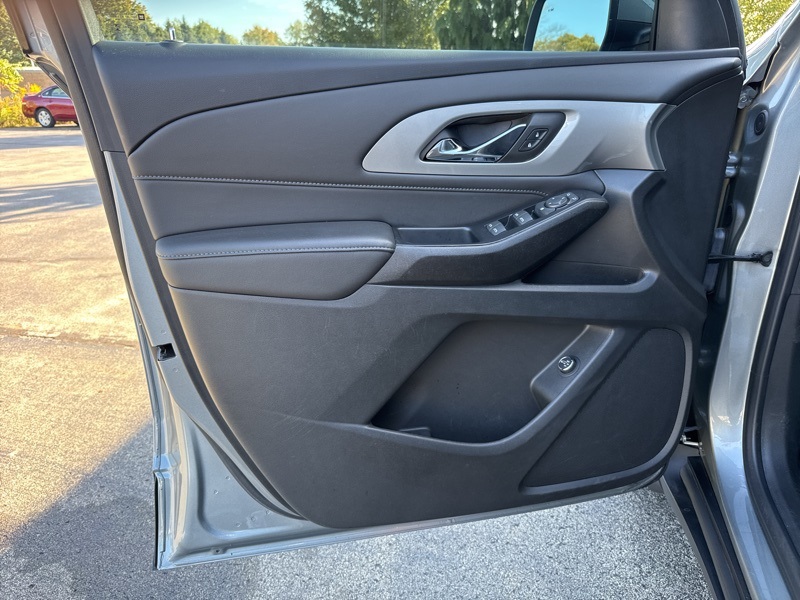 2023 Chevrolet Traverse photo 16