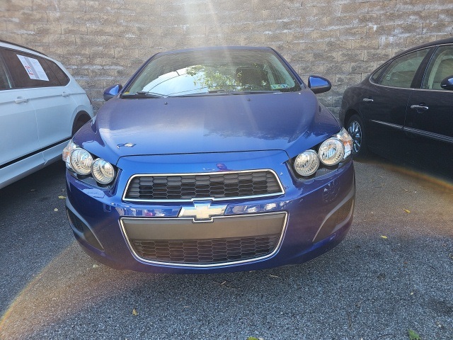 2013 Chevrolet Sonic LT photo 4