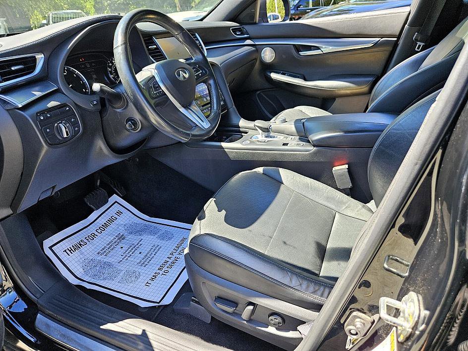 2023 Infiniti QX55 Essential photo 7