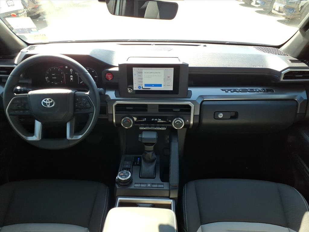 2024 Toyota Tacoma TRD Off-Road photo 4