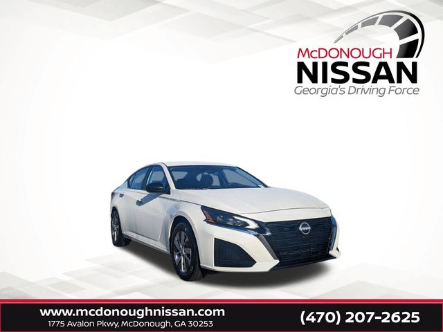 2025 Nissan Altima S's photo