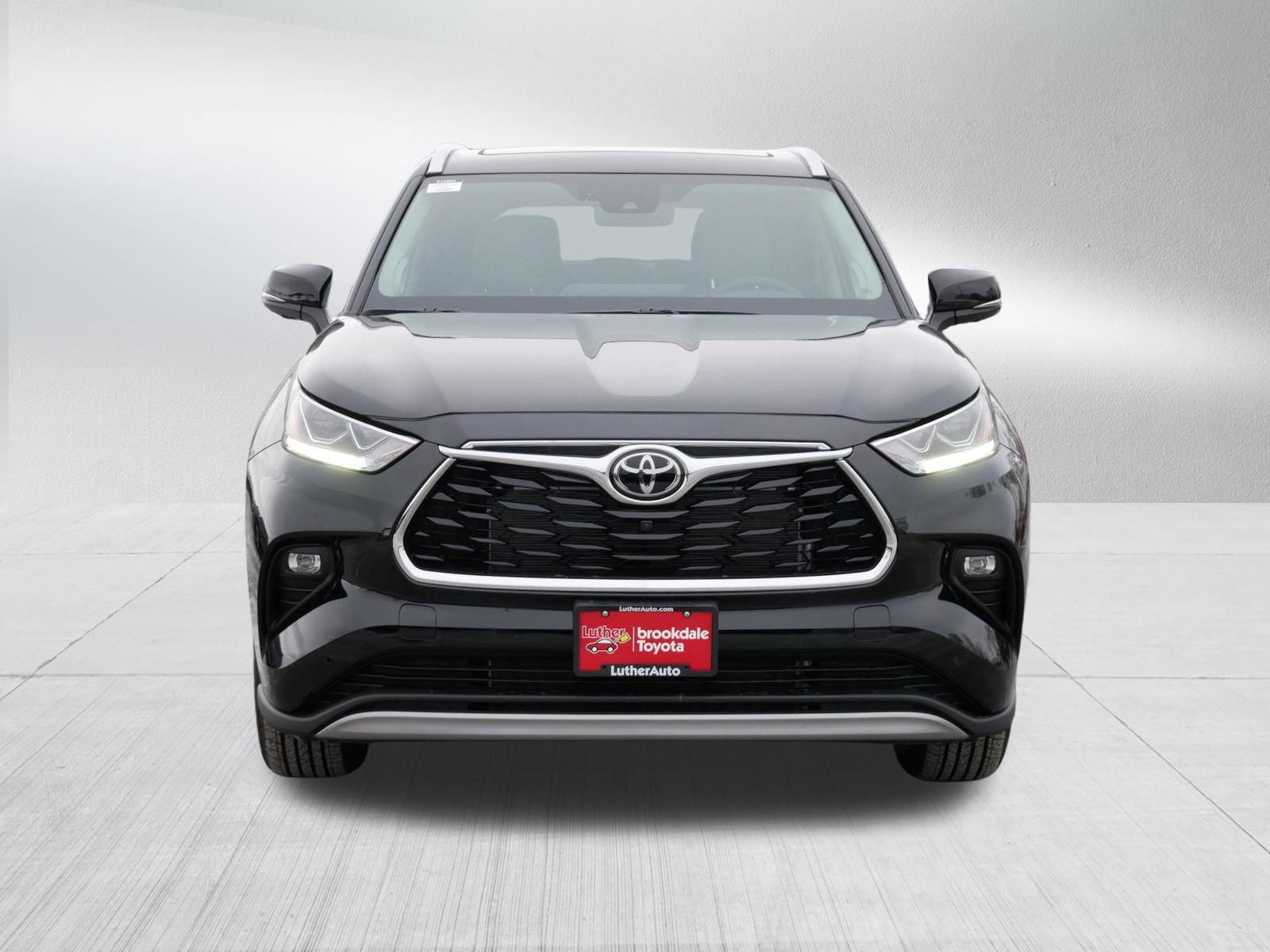 Certified 2026 Toyota Highlander Platinum with VIN 5TDKDRBH3TS598882 for sale in Brooklyn Center, Minnesota