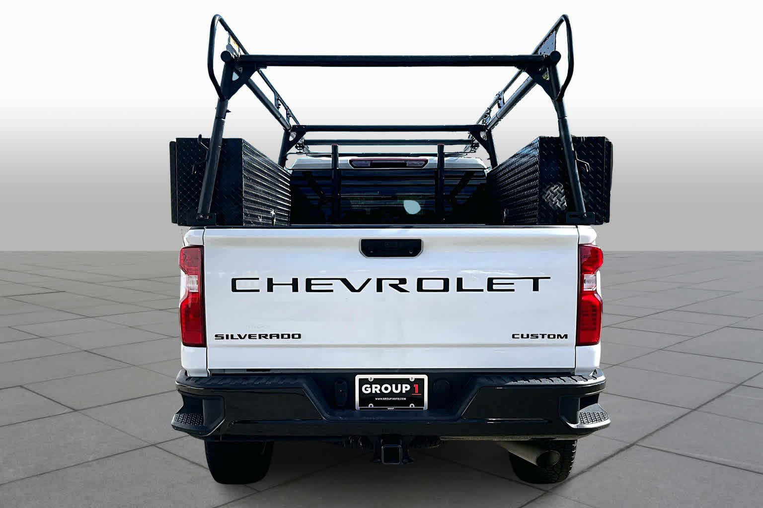 2024 Chevrolet Silverado 2500HD Custom photo 3